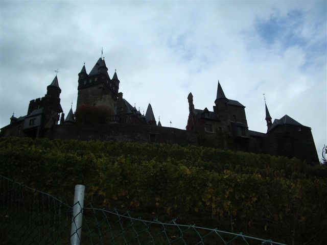 051021 (20) FRA Cochem.JPG (43137 bytes)