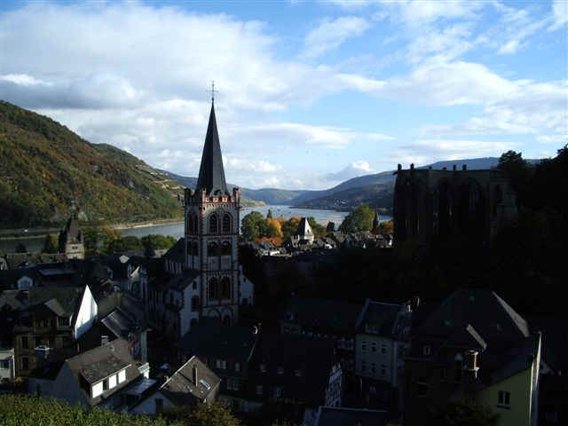 051023 (43) FRA Bacharach.JPG (51453 bytes)