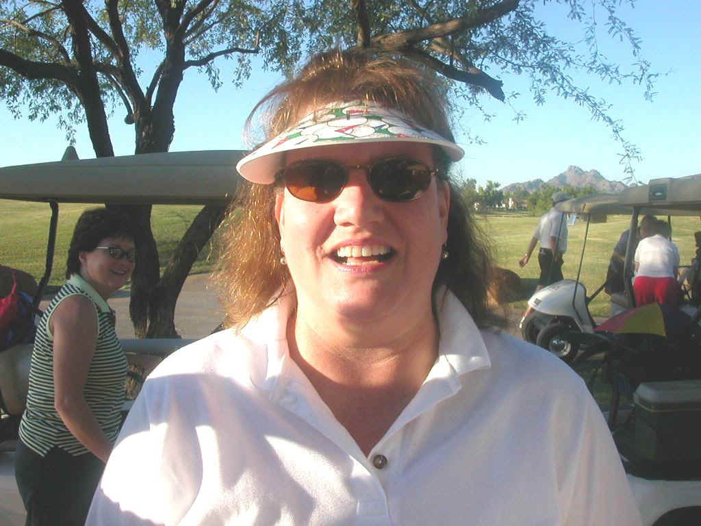 03920001a PHX DLGolf Kitsie.jpg (162970 bytes)