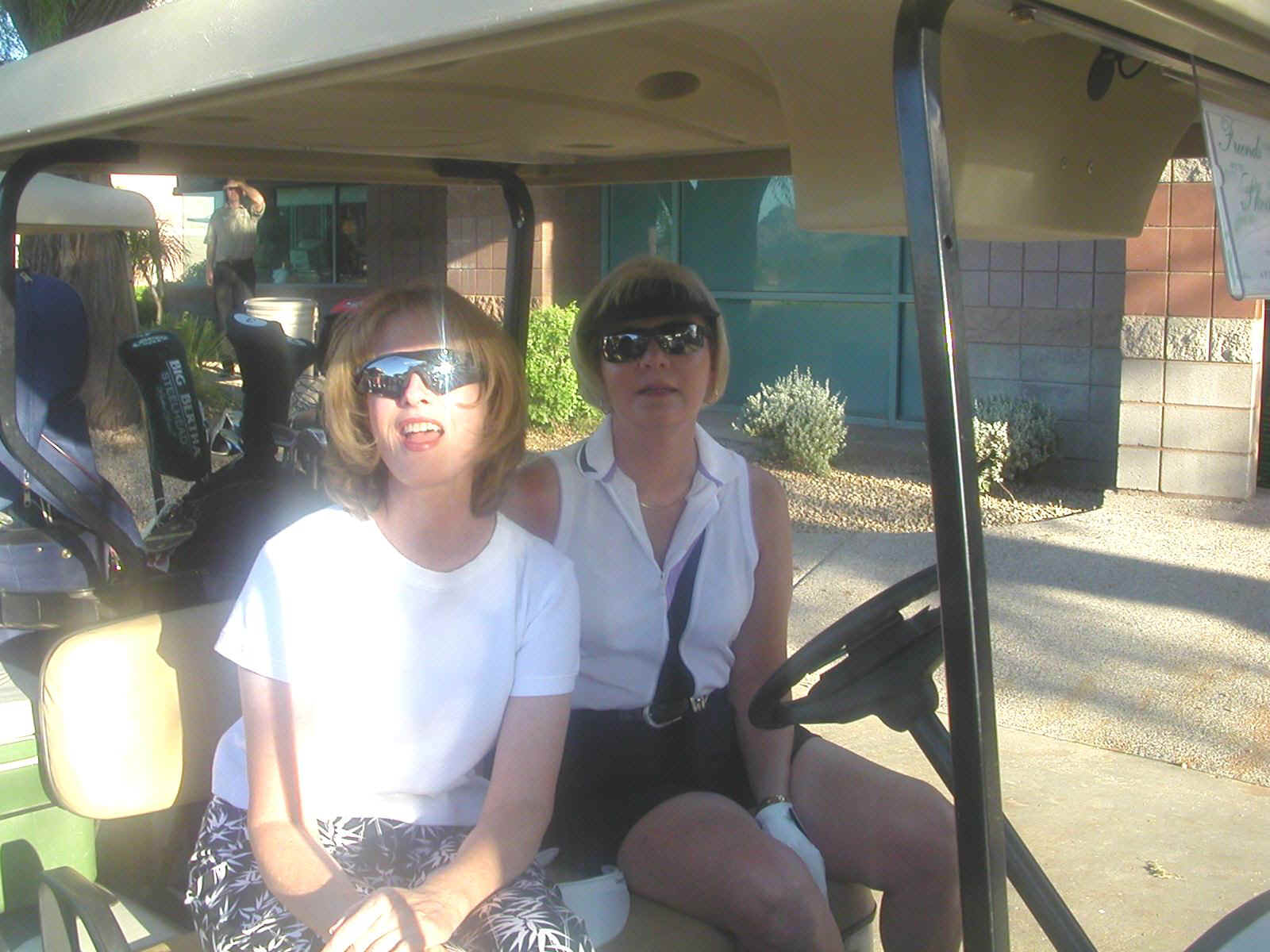 03920005 PHX DLGolf Dottie.jpg (301791 bytes)