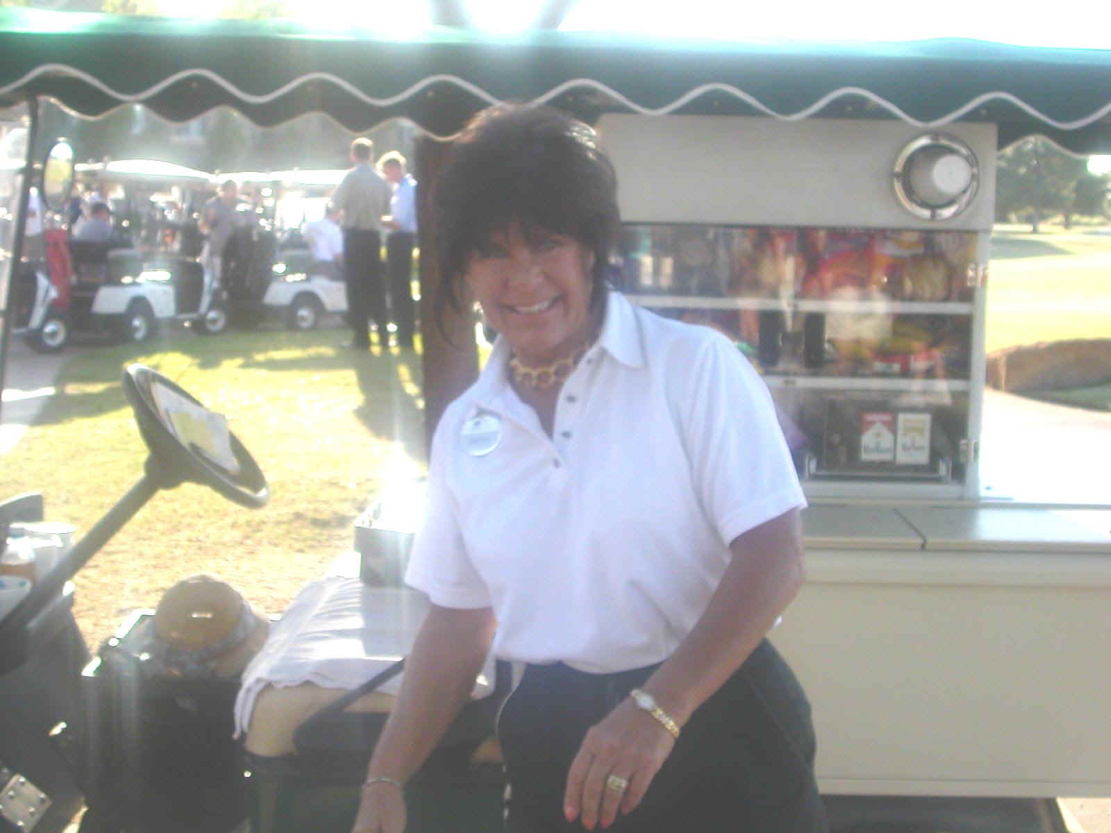 03920014 PHX DLGolf .jpg (178698 bytes)